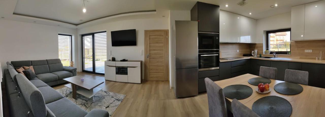 Villa Alex Vel'ka Lomnica Esterno foto